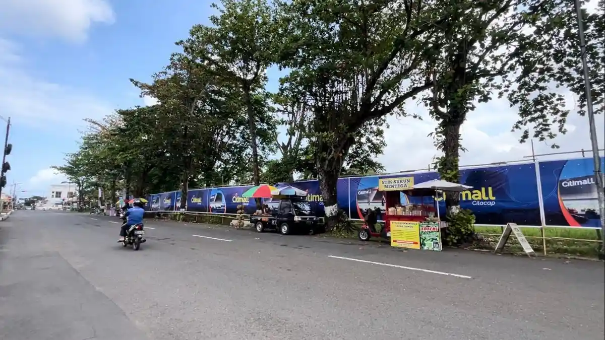 Toko Sulawesi: Jantung Belanja Modern di Cilacap Selatan
